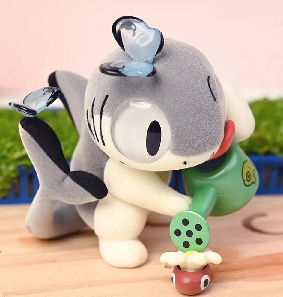 Sharkitty V1 toy doll
