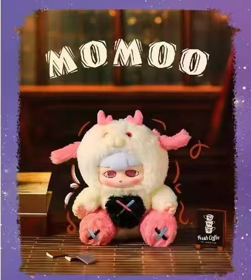 Momoo solitary night phantom beast plush toy doll