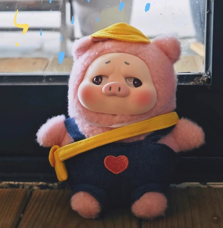 【SALE】Upset pig plush Toy Doll