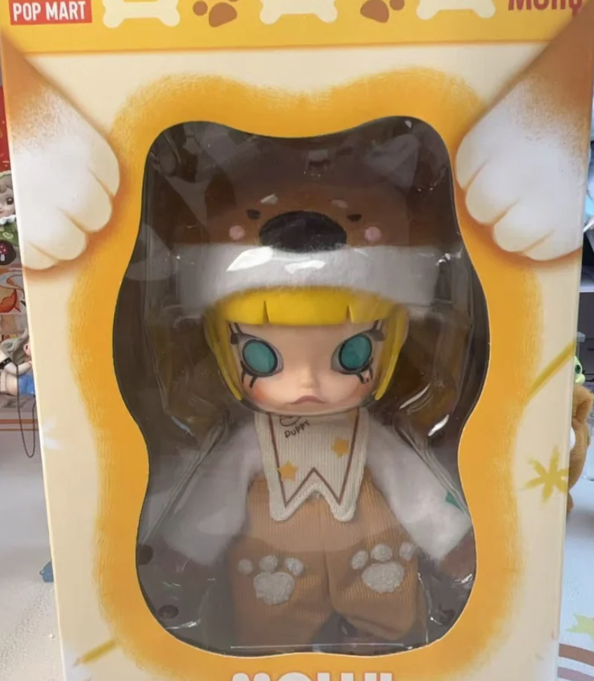 【PREORDER】MOLLY Hug Hanging Card toy doll