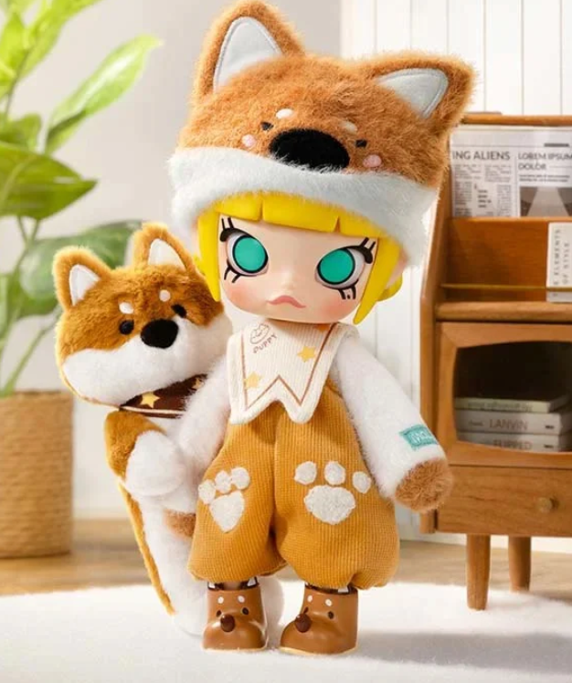 【PREORDER】MOLLY Hug Hanging Card toy doll