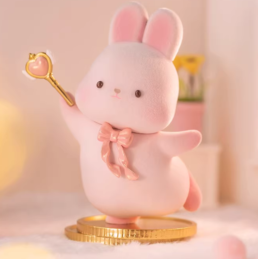 Momo Bunny Daily Figure Toy Doll
