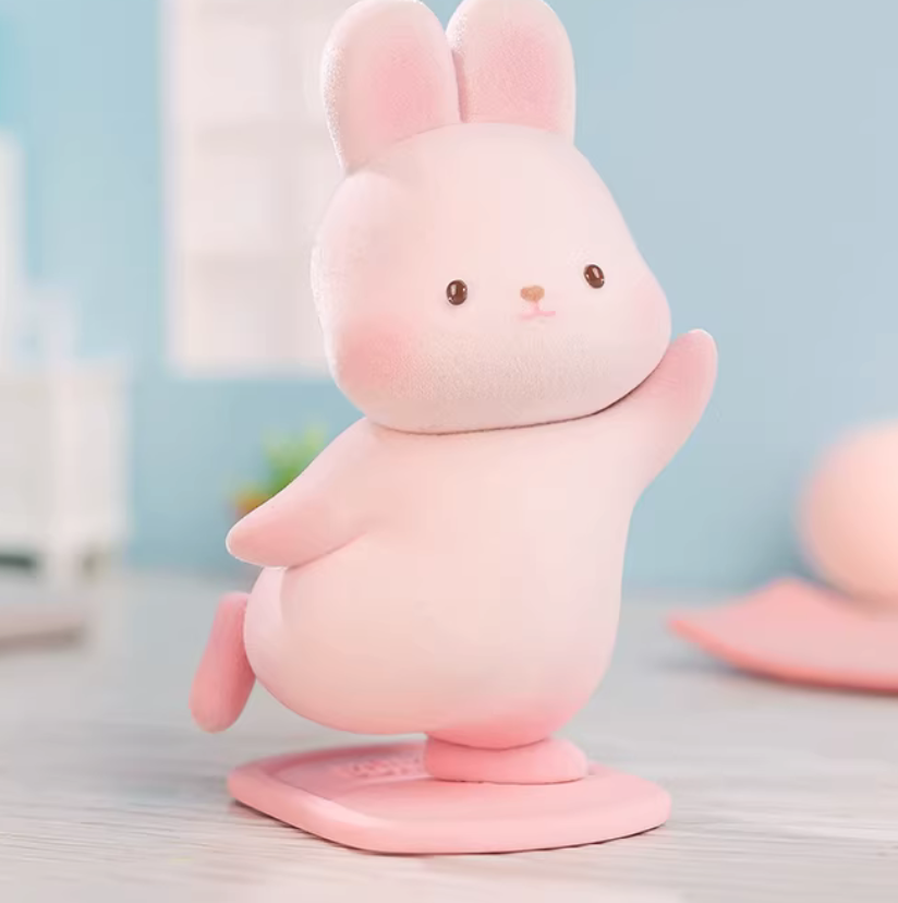 Momo Bunny Daily Figure Toy Doll