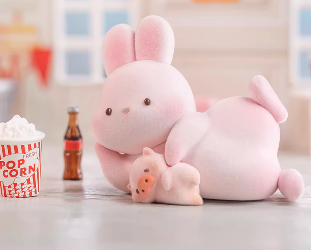 Momo Bunny Daily Figure Toy Doll