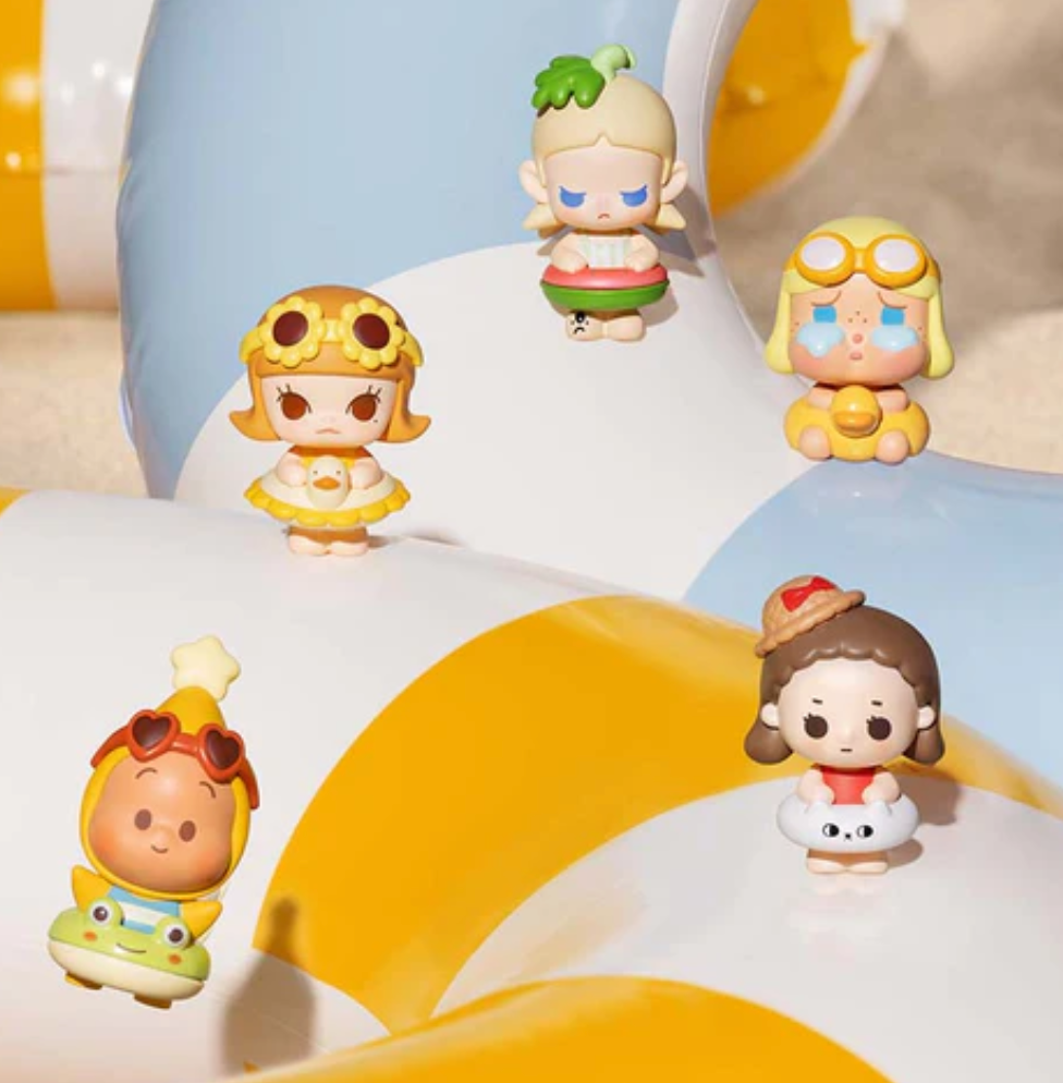 POP BEAN Island Vacation Mini Figures Toy Doll
