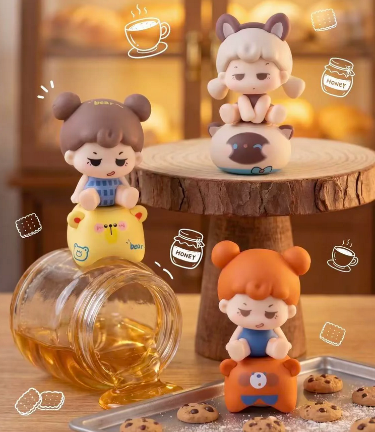 Mengdana Little World Bean Toy Doll