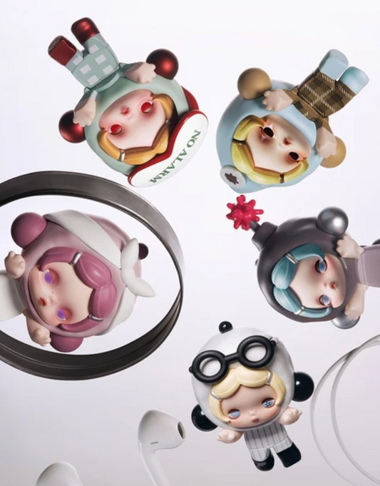 POP ATTACH SKULLPANDA Off Mode Hipper Toy Doll