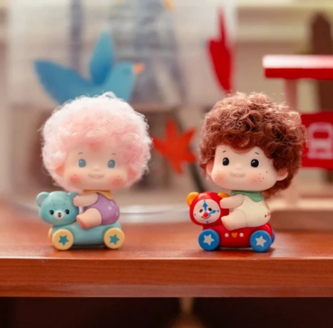 ZAZA and MAOQ Toy Car Figure Toy Doll