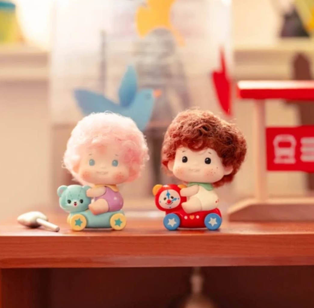 ZAZA and MAOQ Toy Car Figure Toy Doll