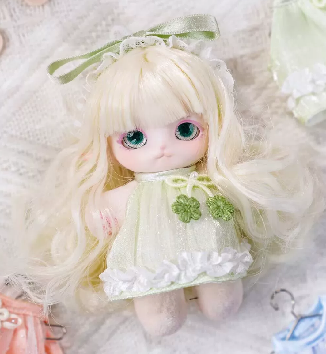 Mimia Party Fashion Show Plush Toy Doll