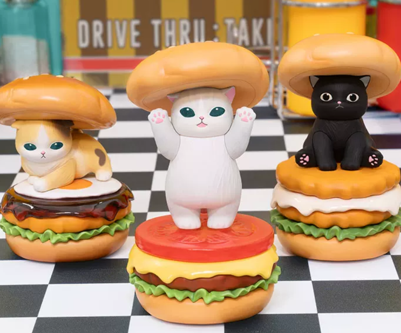 Mofusand Tempting Burger Figure Toy Doll