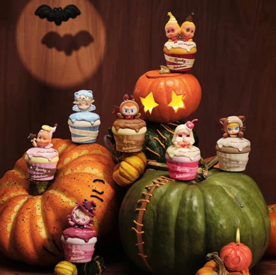 POP MART Spooky Bakehouse Night Light Toy Doll