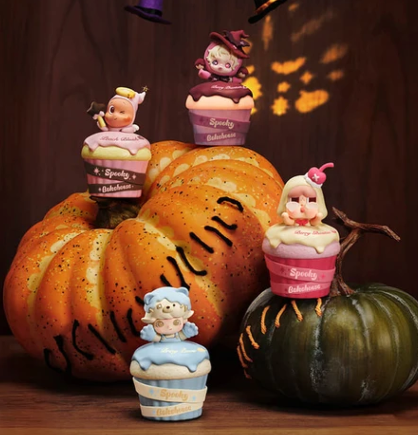POP MART Spooky Bakehouse Night Light Toy Doll