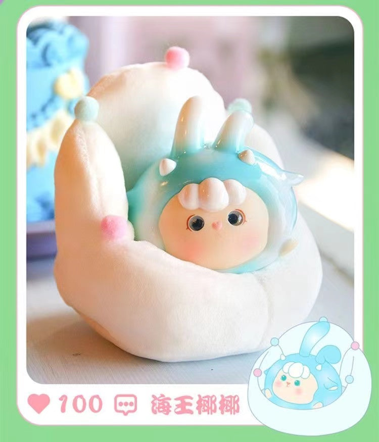 Bonana Sofa plush toy doll